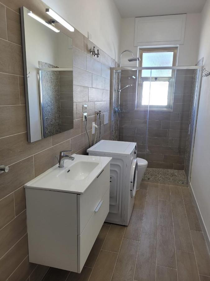Appartamento Demetrio 50M Mare & Shopping Lido Marini Esterno foto